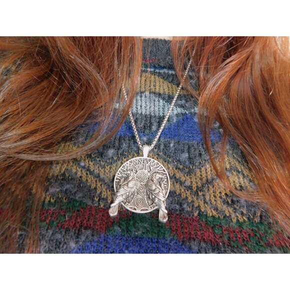 Viking Raven Tree of Life Pendant Necklace Norse Mythology - Picture 8 of 8